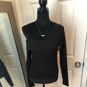 Cute One Shoulder Top